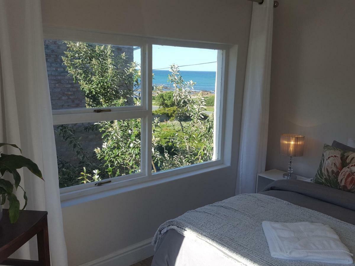 Breeze In Villa Agulhas Exterior foto